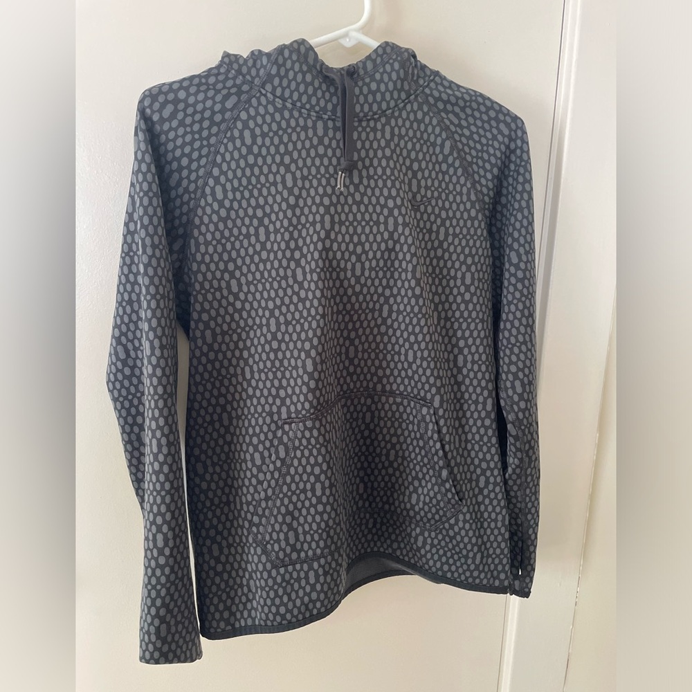 Nike Therma-Fit Black and Gray Hoodie